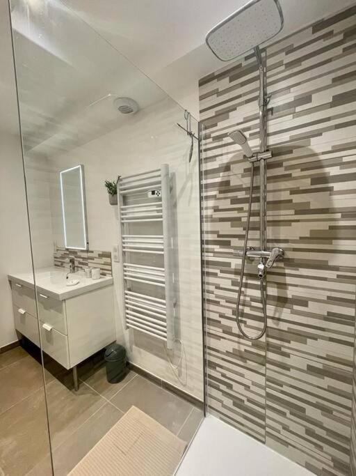 Appartement Coeur De Provence à Gréoux-les-Bains Extérieur photo